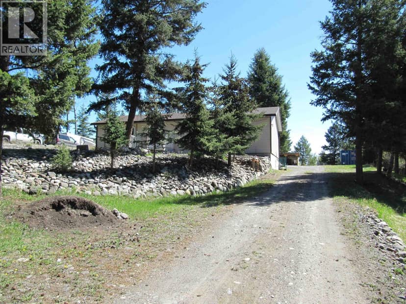 5031 EASZEE DRIVE, 108 Mile Ranch, photo 3