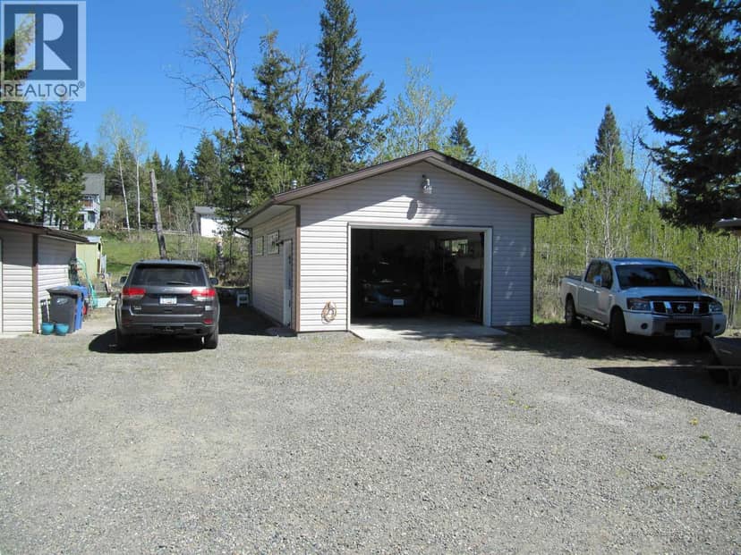 5031 EASZEE DRIVE, 108 Mile Ranch, photo 6