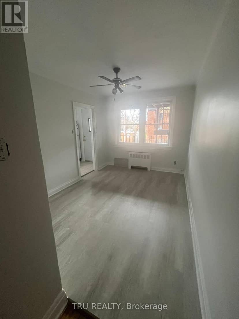 3 - 384 Blake Boulevard — photo 8 of 16