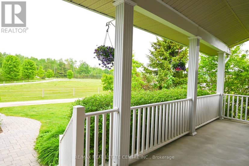 1216 Wood Road, Tay, photo 2