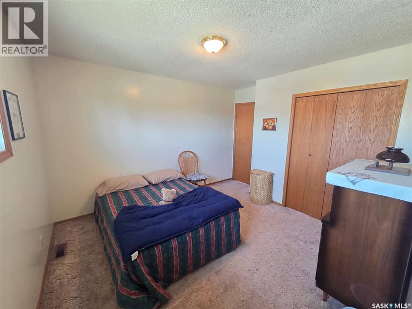 509 Carlyle AVENUE — photo 40 of 40