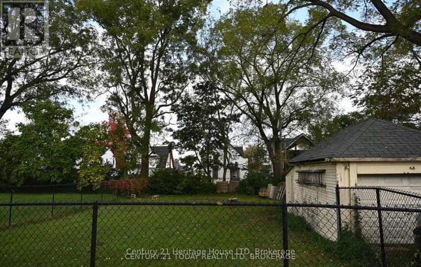 14 Emerick Avenue — photo 15 of 17