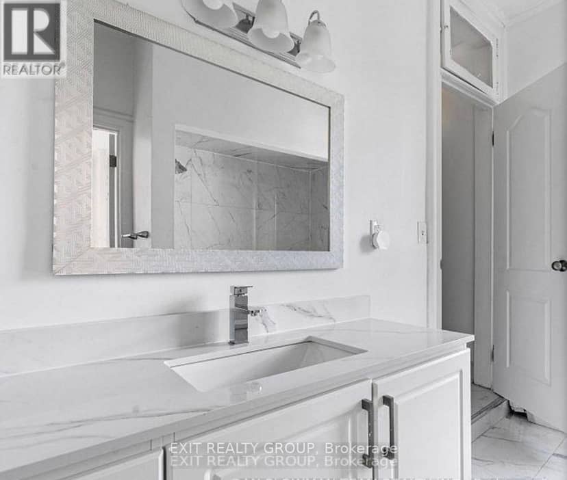 11 Isabel Street — photo 17 of 20