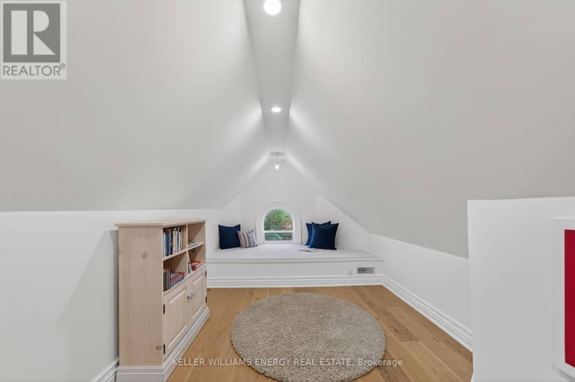 4 Pine Street — photo 37 of 40