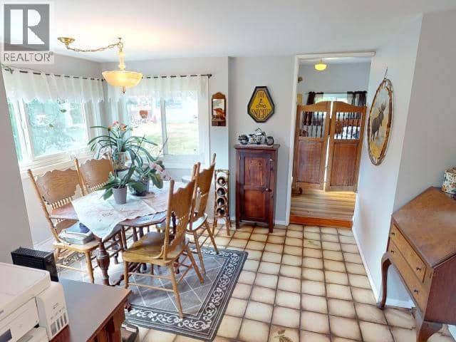 12328 HIGHWAY 101, Powell River, photo 7