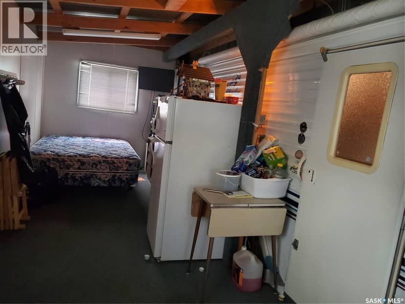 RV R # 18 Poplar Beach Resort — photo 20 of 40