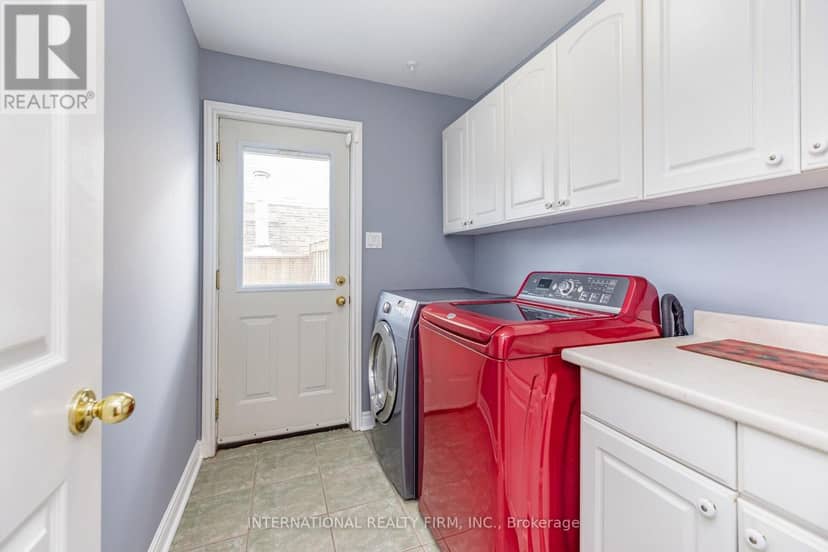 1236 Fleet Street — photo 13 of 36