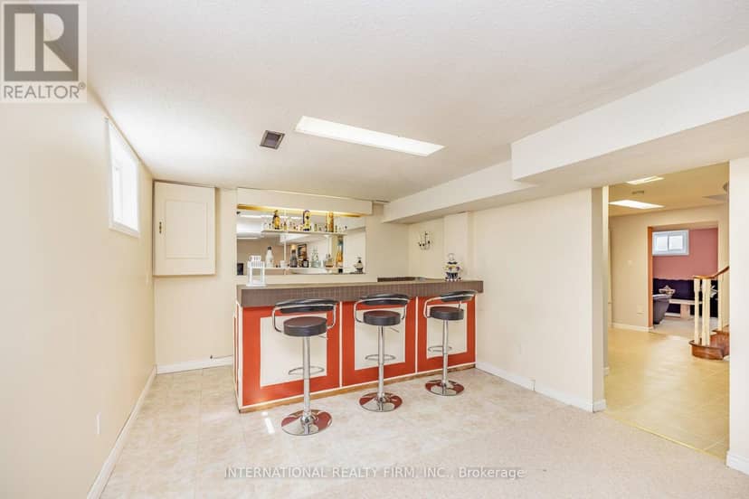 1236 Fleet Street — photo 31 of 36