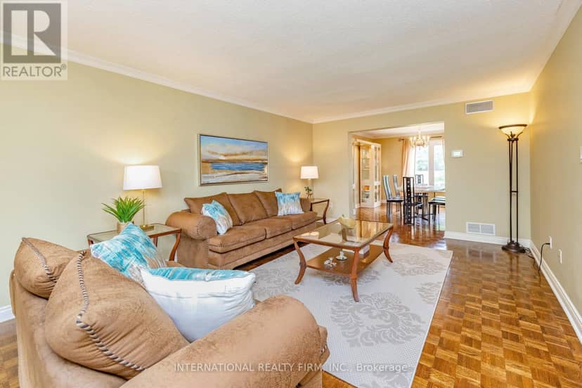1236 Fleet Street — photo 5 of 36