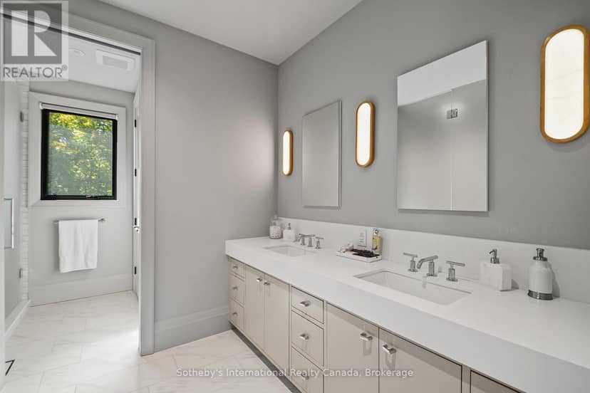 194457 Grey 13 Road — photo 33 of 40