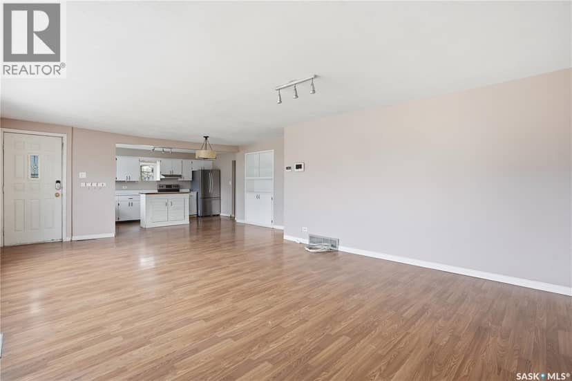 1065 Stadacona STREET W, Moose Jaw, photo 8