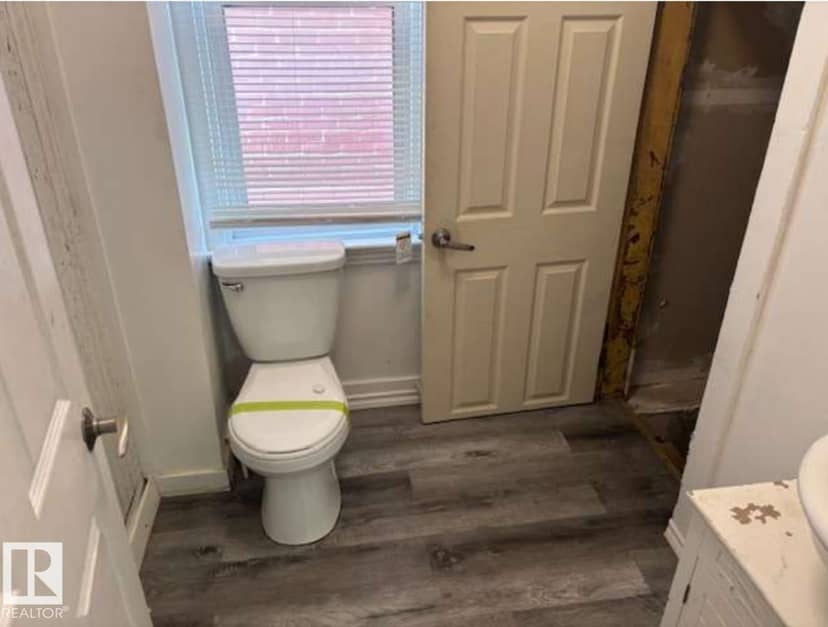10730 92 ST NW, Edmonton, photo 8