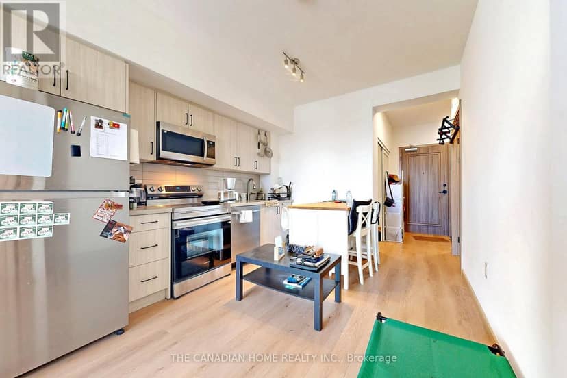212 - 3429 Sheppard Avenue E — photo 8 of 14