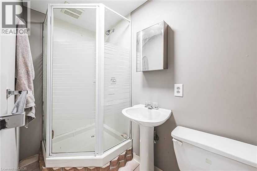 2220 UPPER MIDDLE Road Unit# 4 — photo 31 of 35