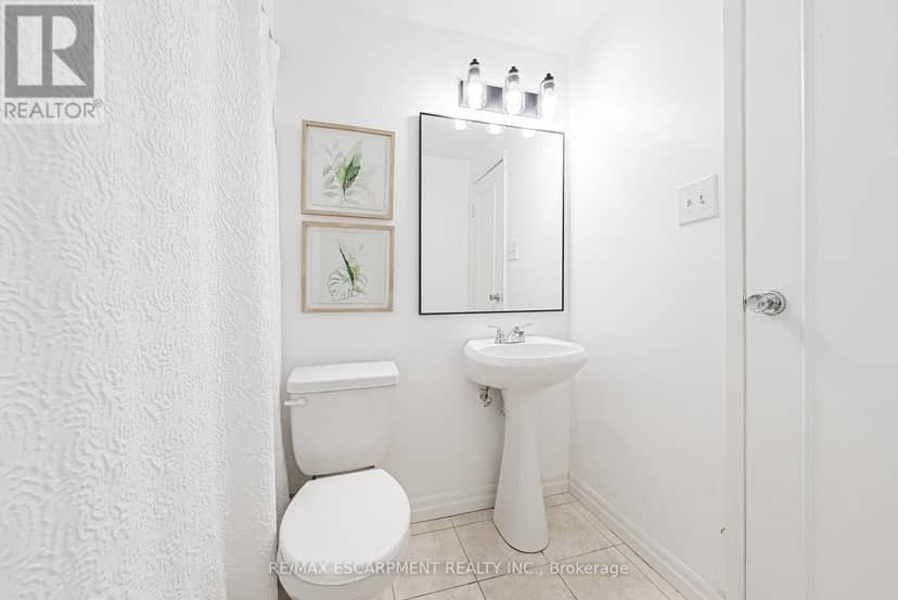 4 - 2220 Upper Middle Road — photo 20 of 33