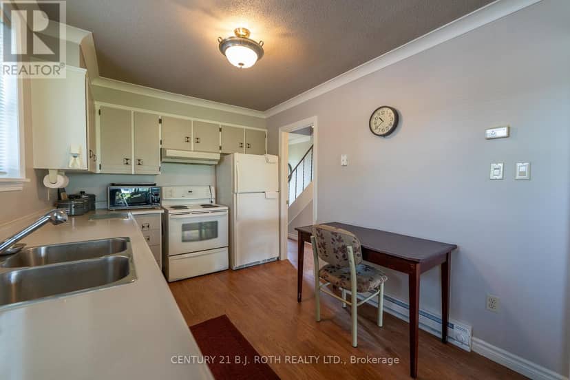 26 - 1 Paradise Boulevard — photo 5 of 27