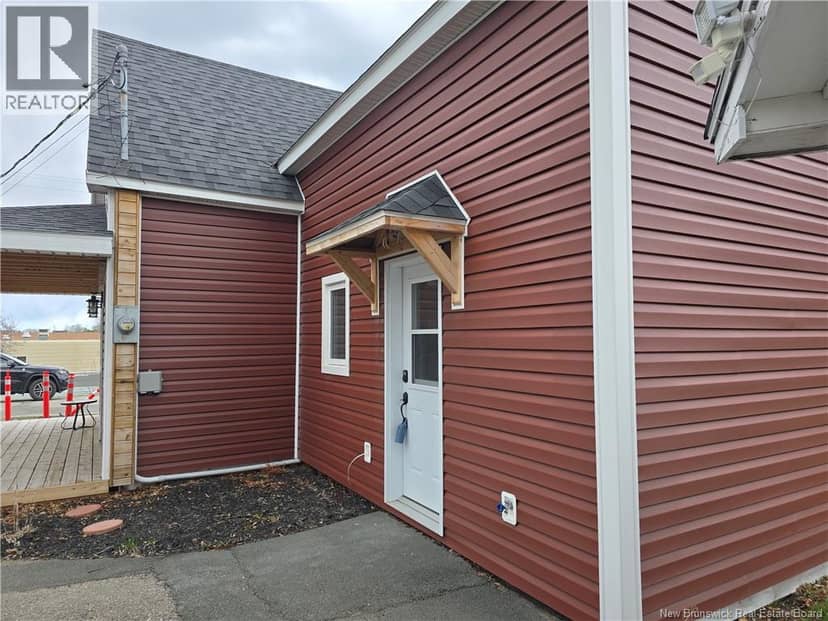245 Pleasant — photo 4 of 23