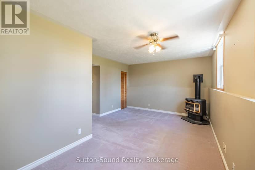 126 Alexandria Street — photo 17 of 29