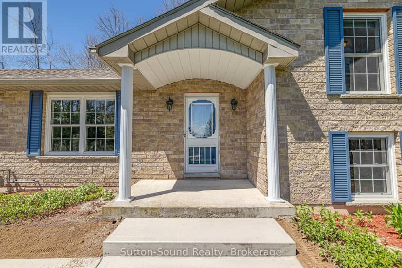 126 Alexandria Street — photo 4 of 29
