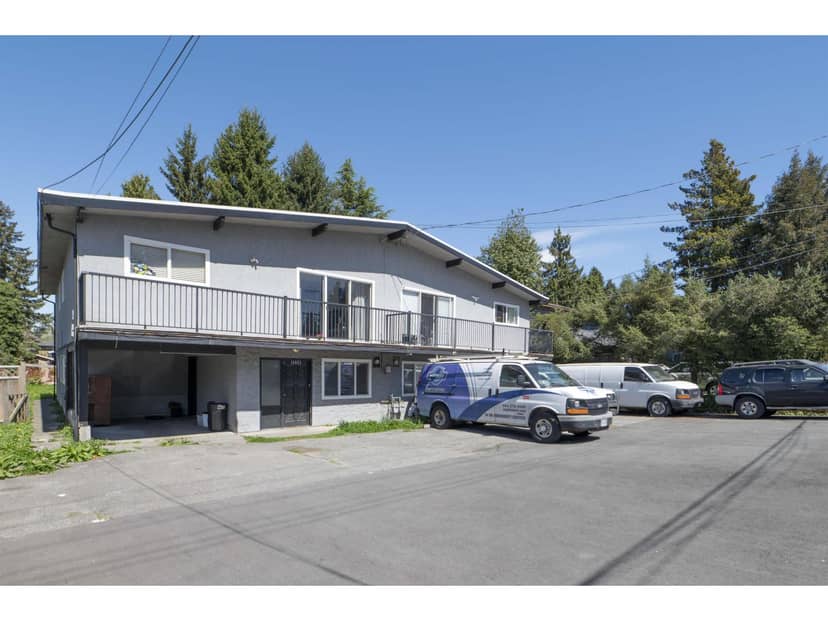 11821 72 AVENUE, Delta