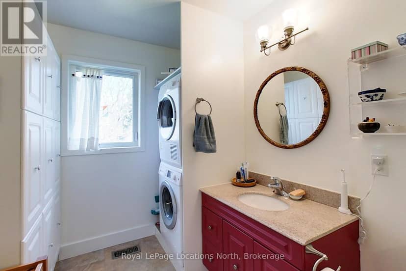 355 Union Street — photo 26 of 40