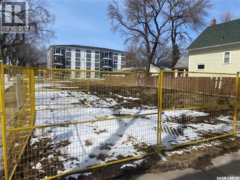 718 Lansdowne AVENUE, Saskatoon, photo 2