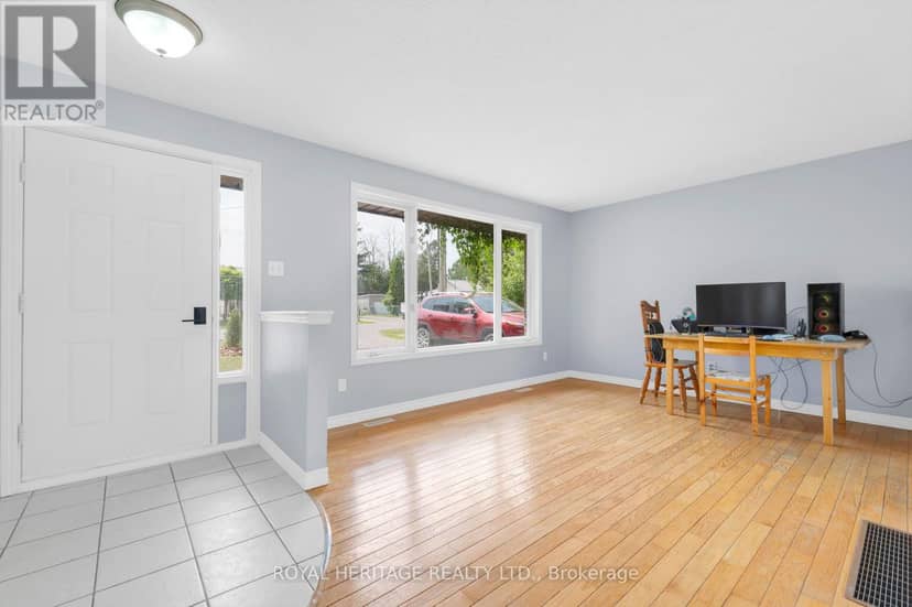 10 Reid Street — photo 7 of 32