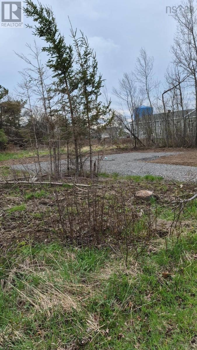 Lot Wellington Street — photo 3 of 5