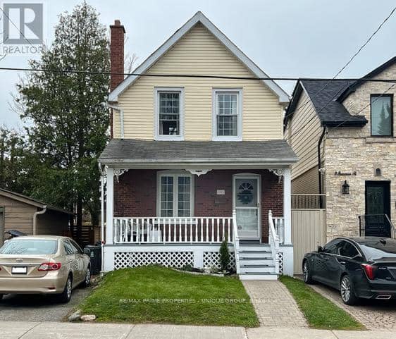 11 Freeman Street — photo 1 of 25