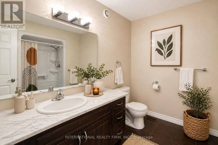 1453 Ireland Drive — photo 18 of 36