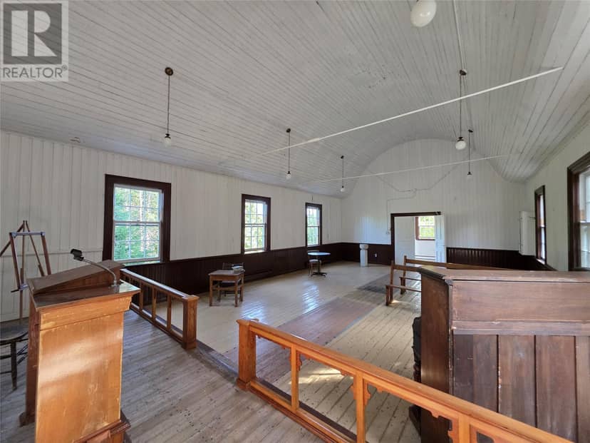 3 Taylor Room Road — photo 13 of 21