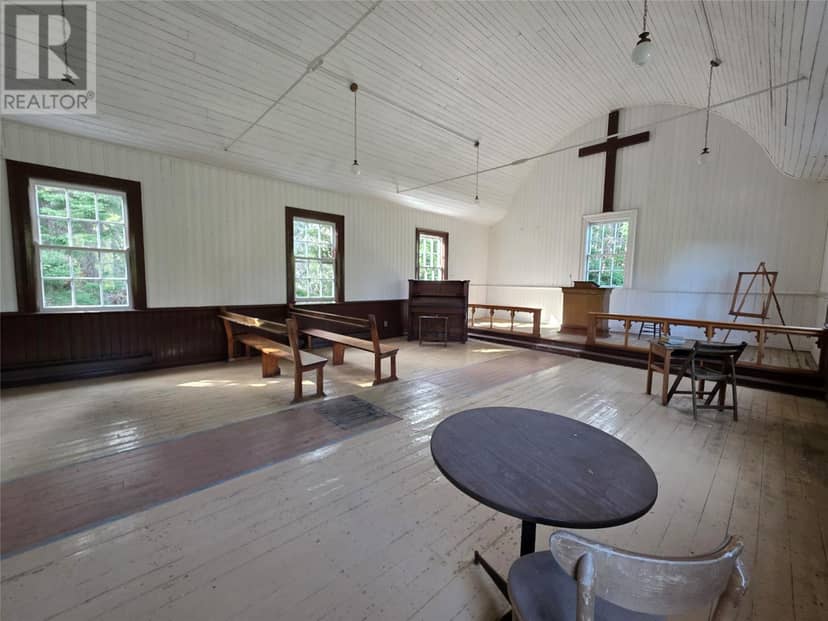 3 Taylor Room Road — photo 9 of 21