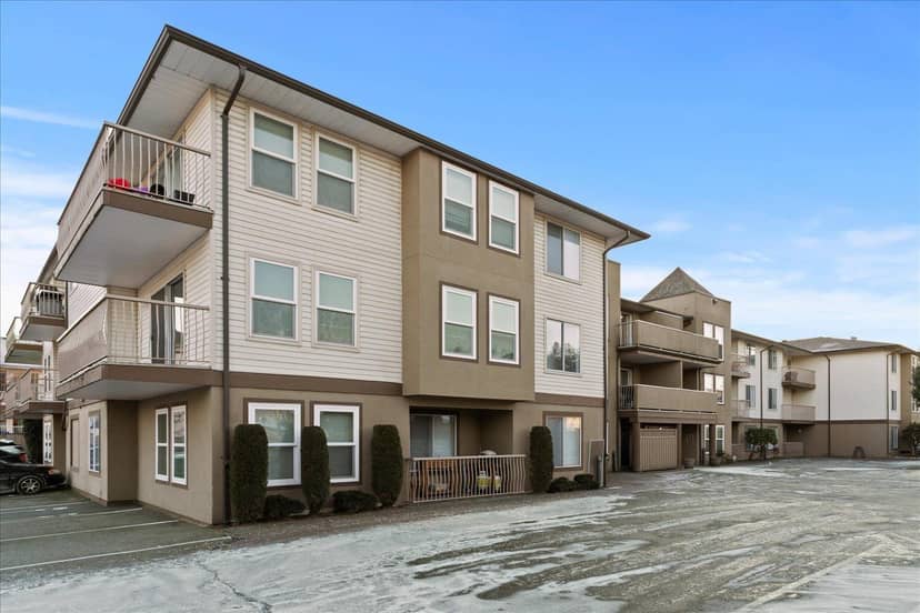 208 45702 WATSON ROAD, Garrison Crossing, Chilliwack