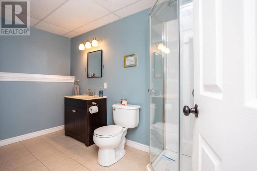 17 Cameron Heights — photo 19 of 27