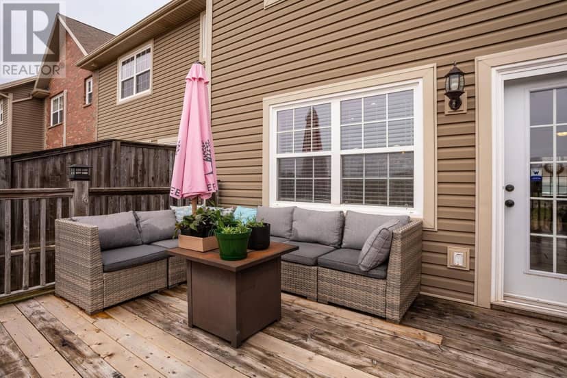17 Cameron Heights — photo 24 of 27