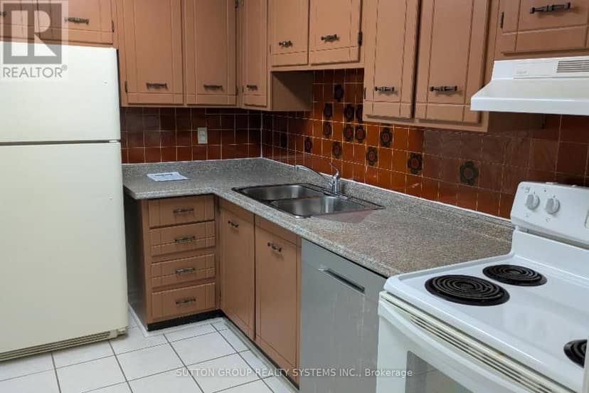504 - 1300 Mississauga Valley Boulevard — photo 7 of 24