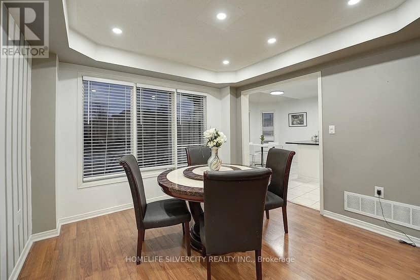 11 Rangeland Road — photo 13 of 38