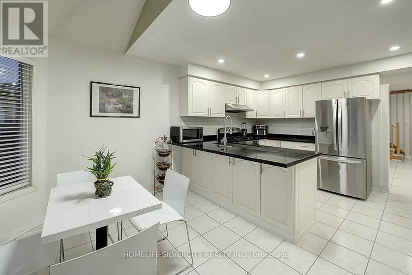 11 Rangeland Road — photo 17 of 38