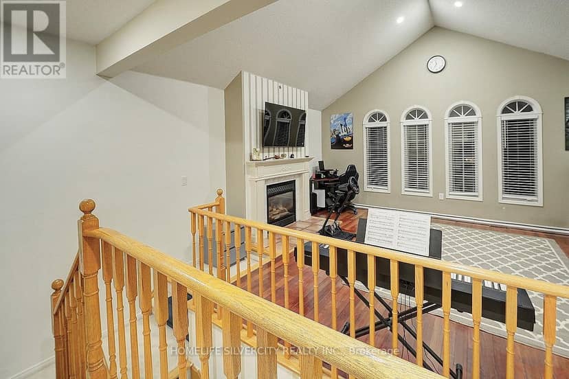 11 Rangeland Road — photo 22 of 38