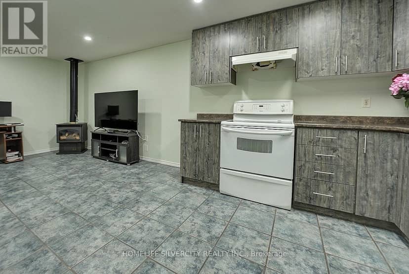 11 Rangeland Road — photo 36 of 38