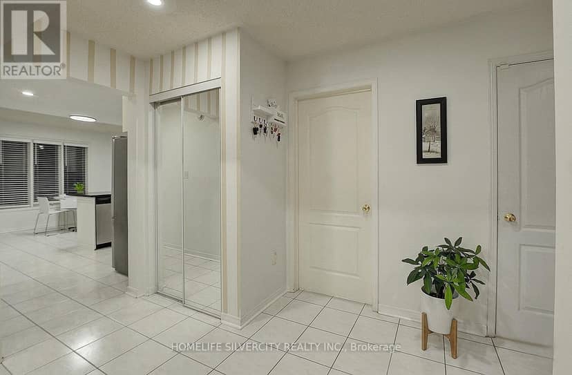 11 Rangeland Road — photo 6 of 38