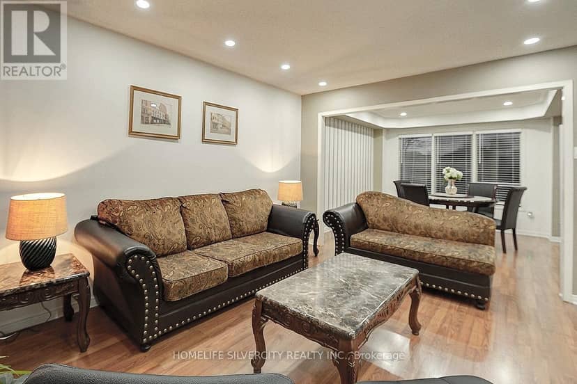 11 Rangeland Road — photo 9 of 38