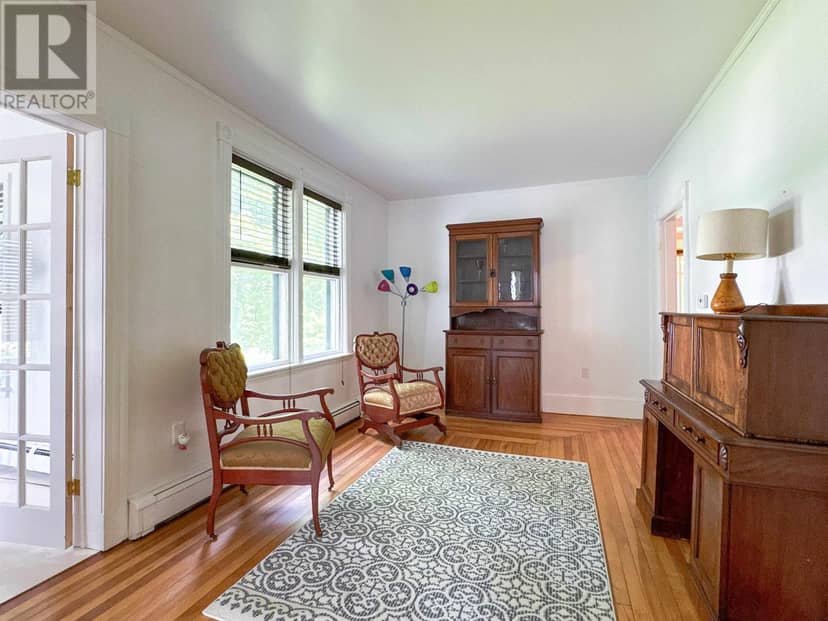 7668 St Peters Rd — photo 12 of 40