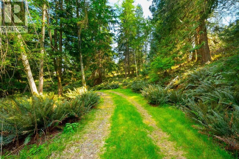 LOT B HIKER'S TRAIL, Bowen Island, photo 3