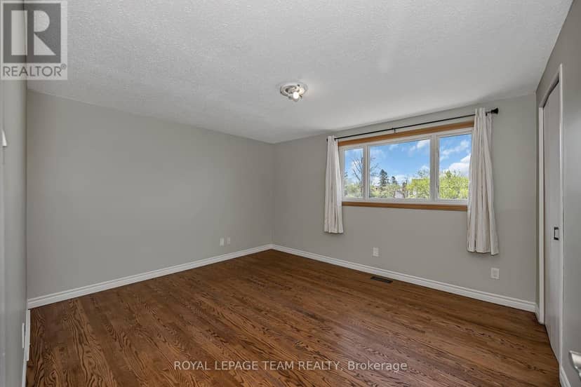 73 Southpark Drive — photo 33 of 40