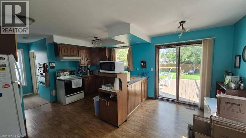 257 CEDAR Street — photo 5 of 29