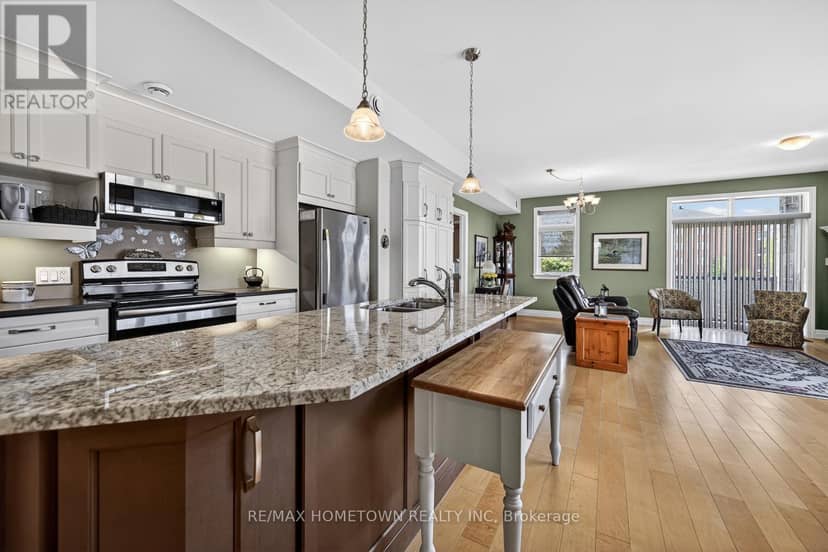 101 - 1109 Millwood Avenue — photo 8 of 32