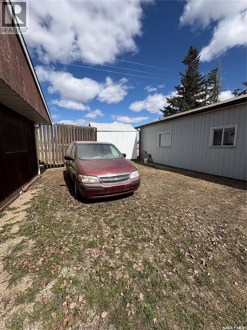 404 Yellowhead Highway — photo 25 of 27