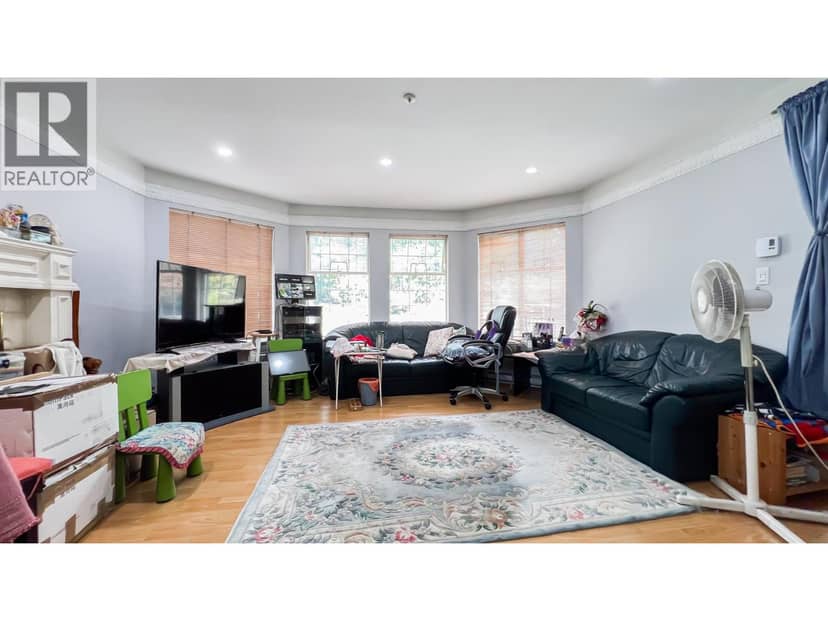 1860 SE MARINE DRIVE, Vancouver, photo 6