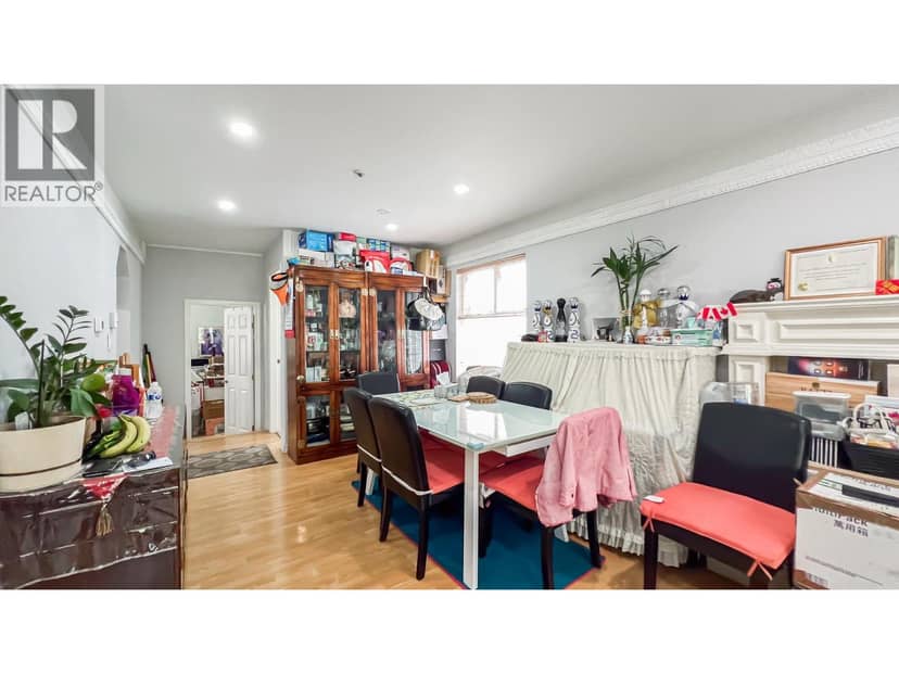 1860 SE MARINE DRIVE, Vancouver, photo 7
